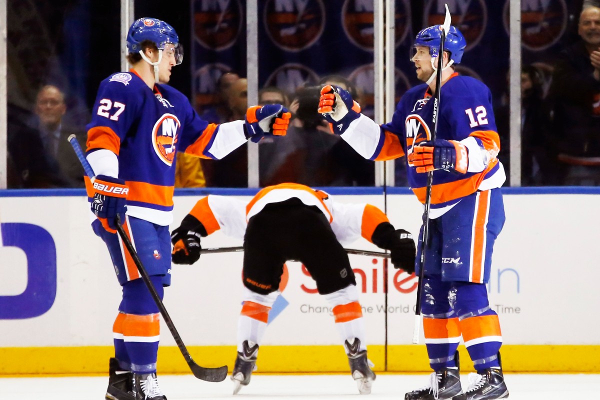 Flyers at an All-Time Low, Fall to Islanders post thumbnail image