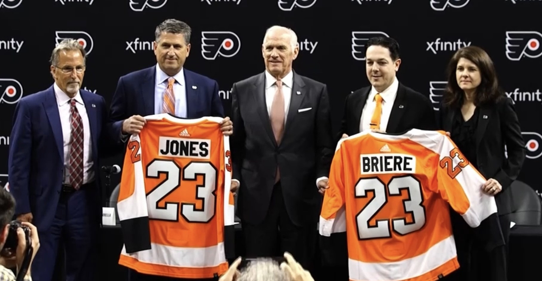 What Should Fans Expect During Flyers Rebuild? post thumbnail image