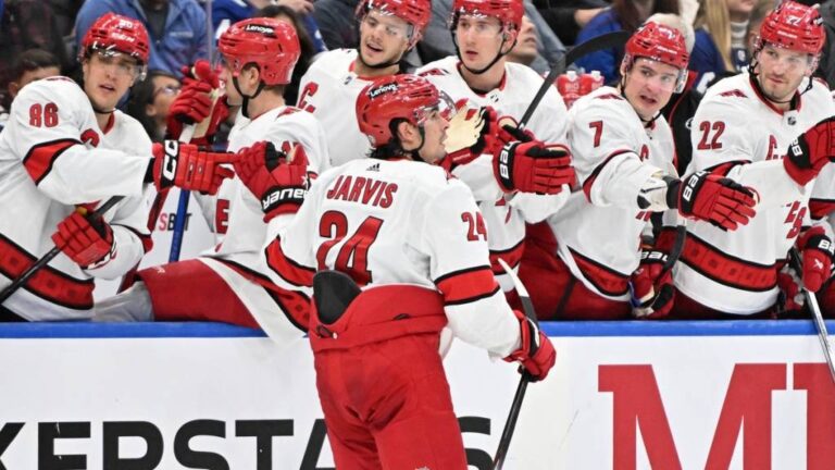 22198264_ff7123-667337646