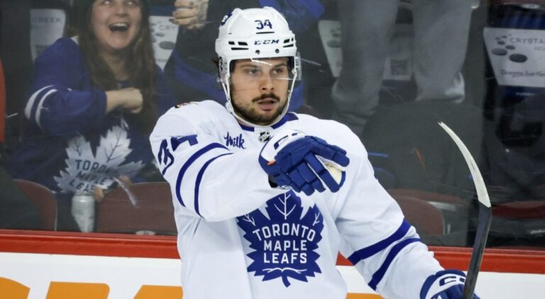 Toronto-Maple-Leafs-forward-Auston-Matthews-1040x572-1-985188170